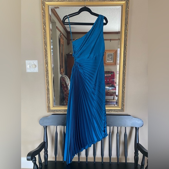 Baltic Born Teal One Shoulder Dress - Picture 2 of 8